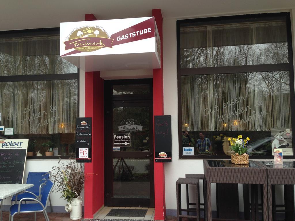 巴特塔茨曼斯多夫 福余威尔斯旅馆酒店 外观 照片