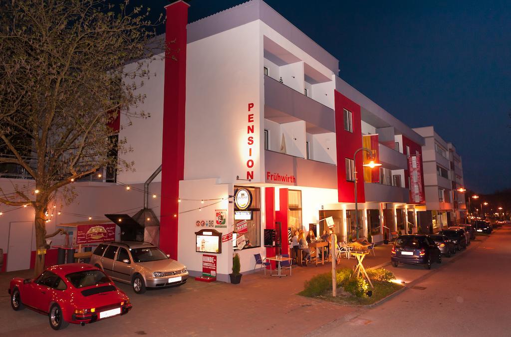 巴特塔茨曼斯多夫 福余威尔斯旅馆酒店 外观 照片
